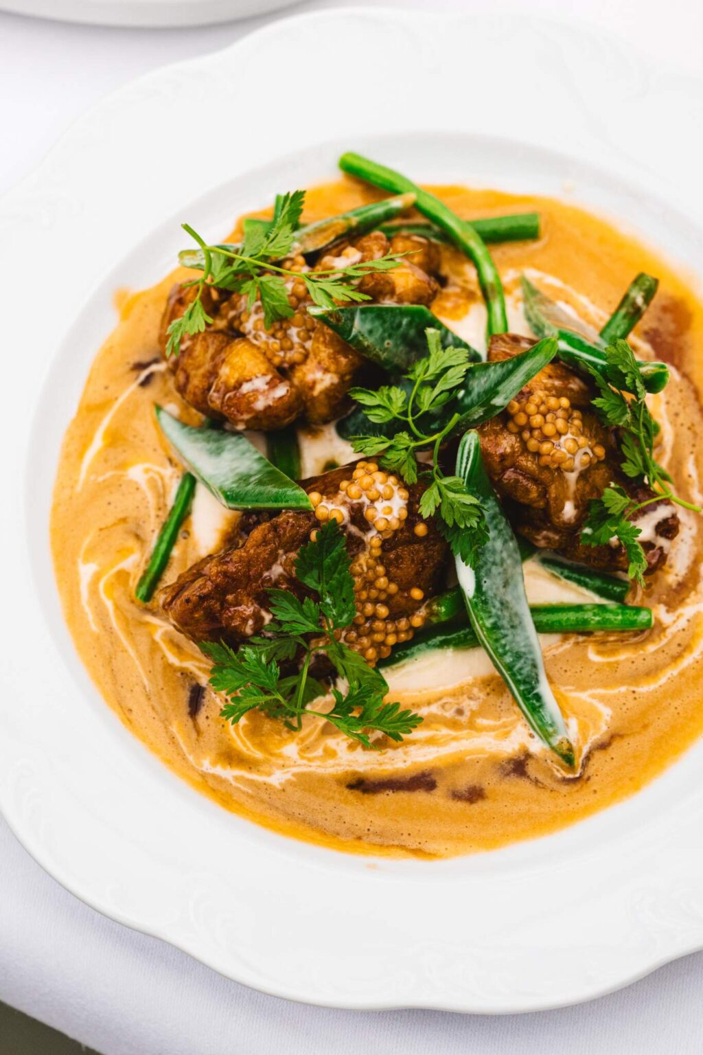 Zwezerik met sauce suprême bij Harry’s Maastricht